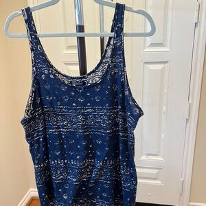 Lucky Brand Tank Top Size Large, Navy With Off-White Print